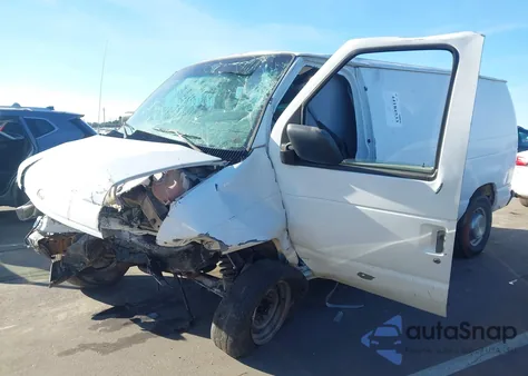 1997 Ford E-250 Standard z USA, uszkodzony, nr VIN 1FTHE24L6VHB49266